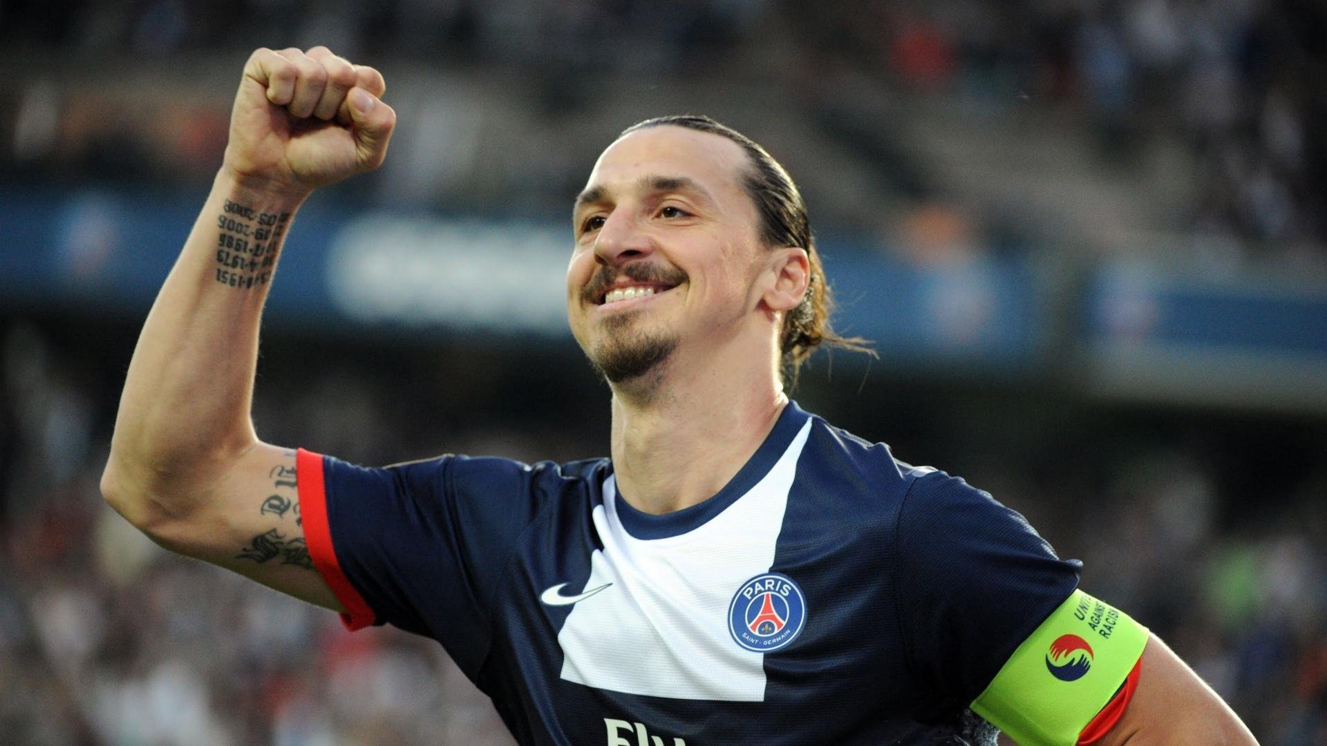 AYX体育-史诗级大战：欧冠冠军悬念逐渐揭晓，欧冠比赛冠军